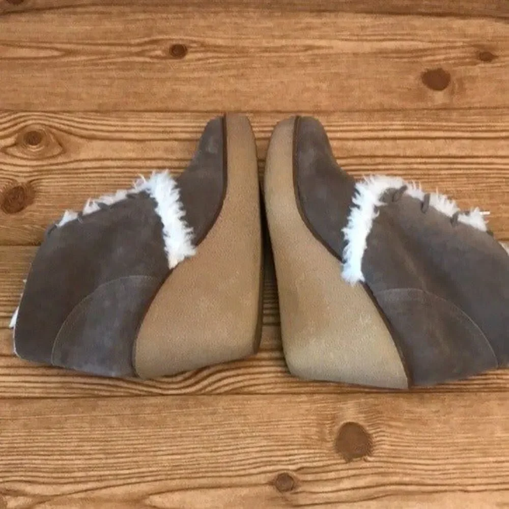GAP NEW YORK “Gwen Shearling” Tree‎ Bark Suede Wedges Boots ladies size 9